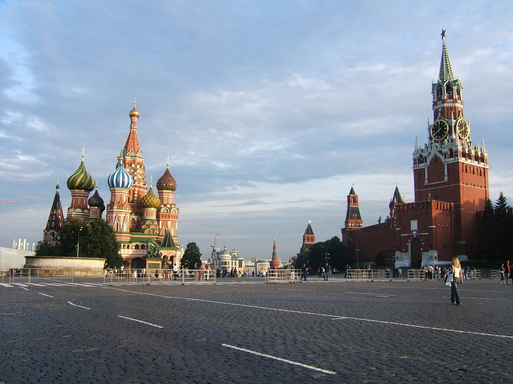 Пустая Кремлевская площадь