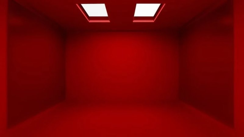 Красная комната пустая
