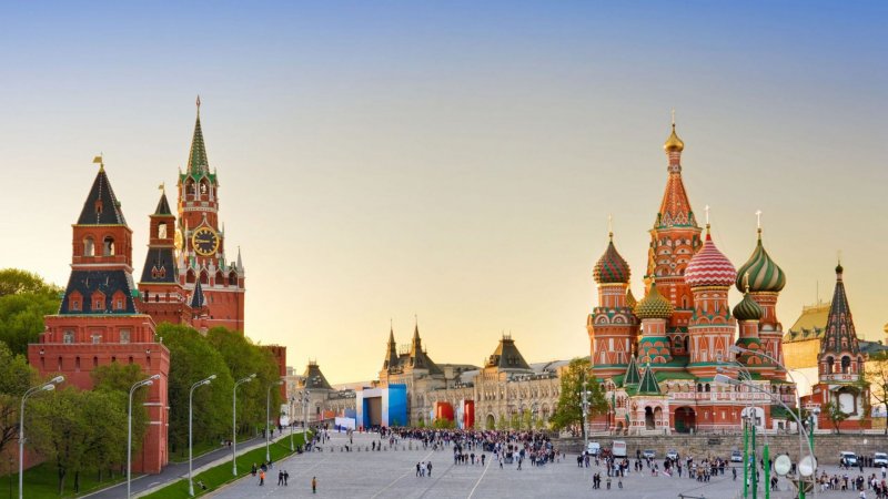 3. Московский Кремль и красная площадь