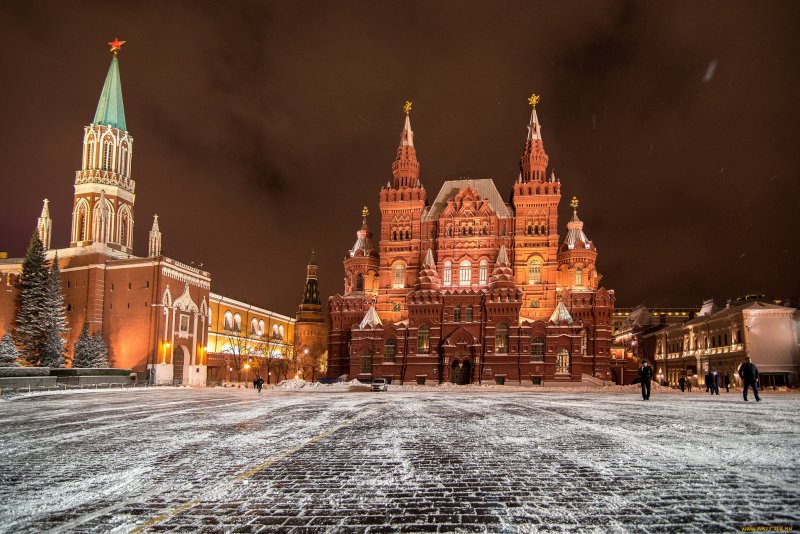 Кремль Москва зимой