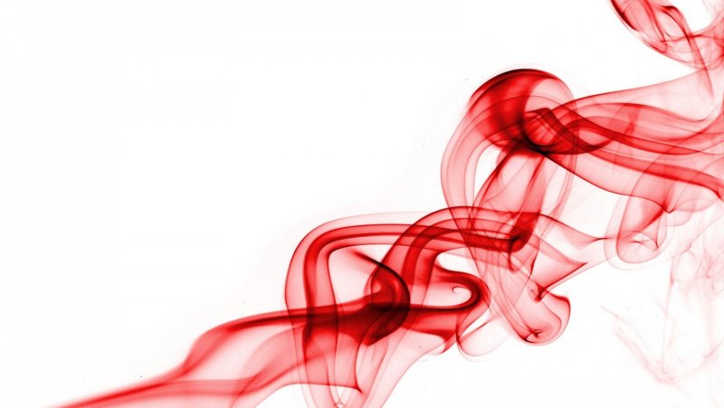 Красный дым на прозрачном фоне