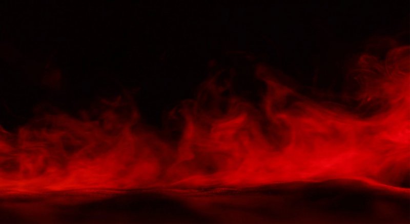 Красный туман на черном фоне