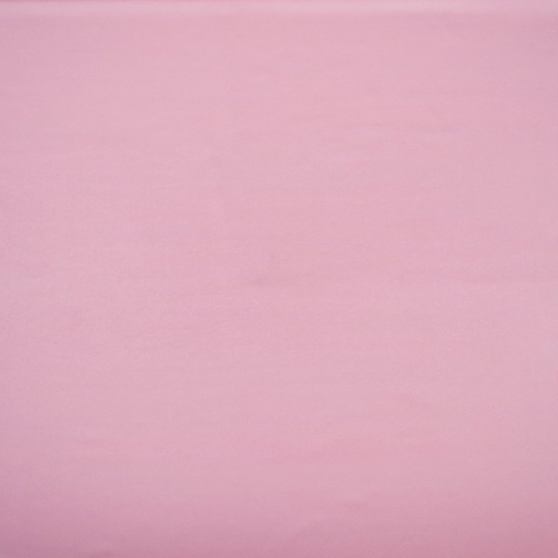 Плитка керамическая розовая 20х20