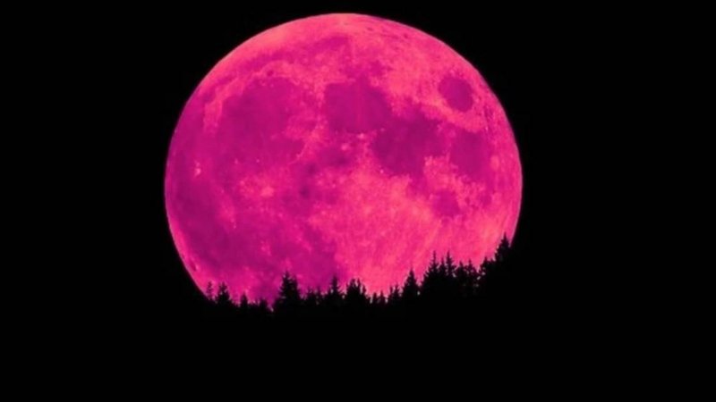Розовая Луна Эстетика