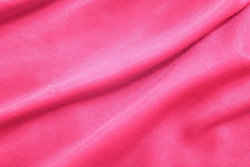 Розовый шелк