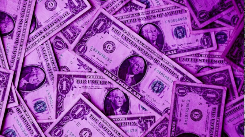 Фиолетовые деньги