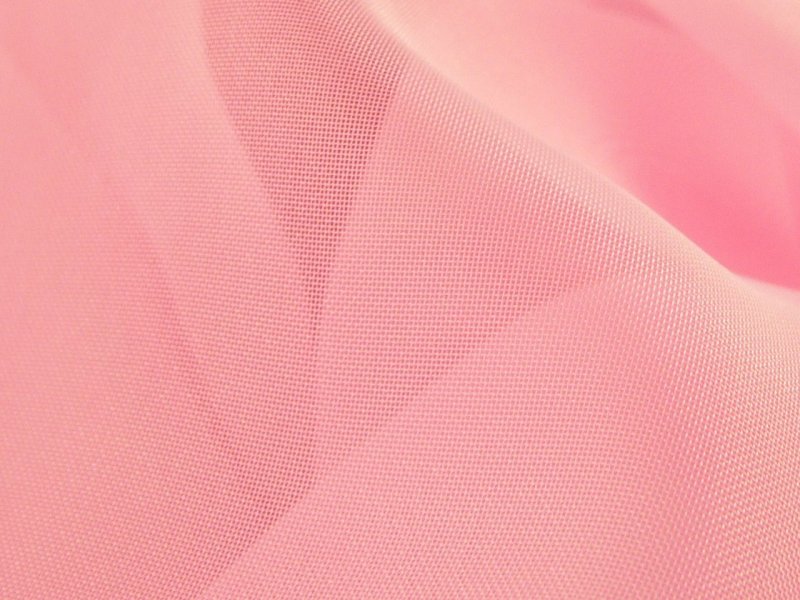 Розовое полотно