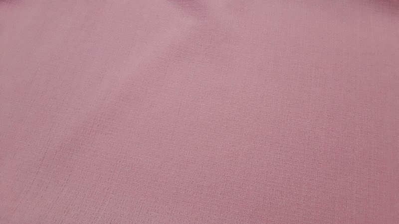 Пыльно розовый цвет
