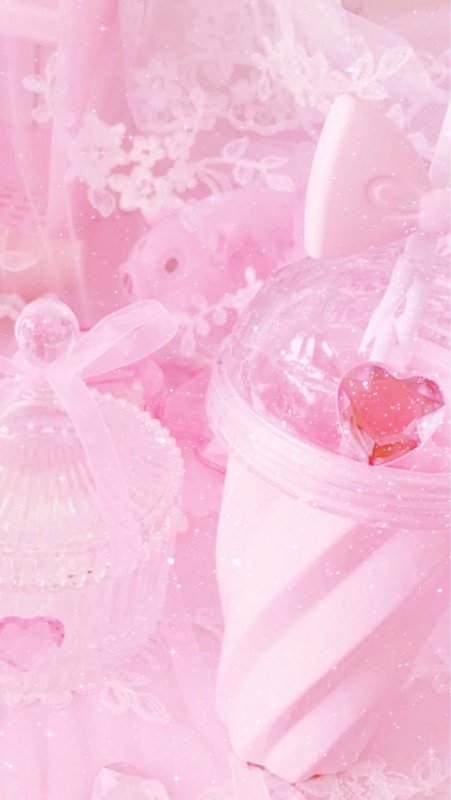 Эстетика блестящего розового