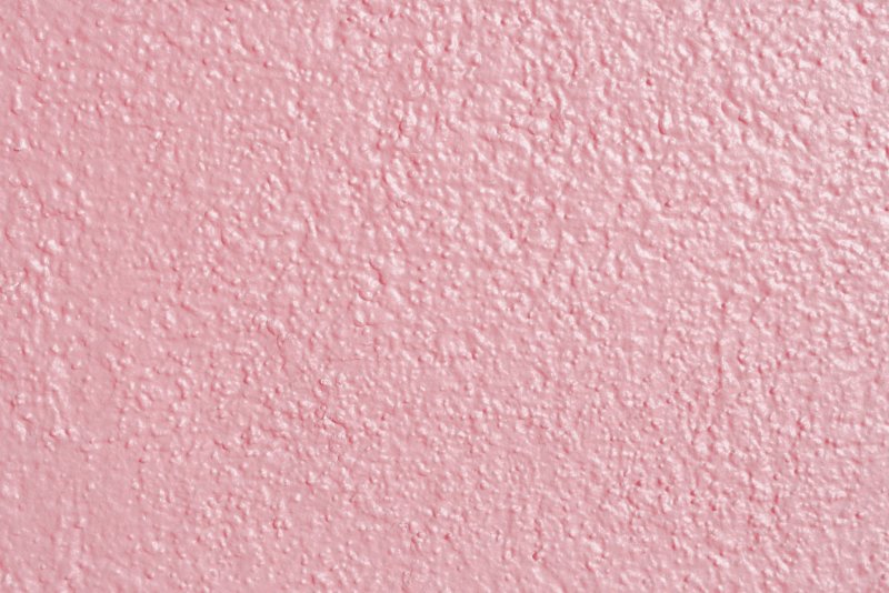 Нежно розовые стены