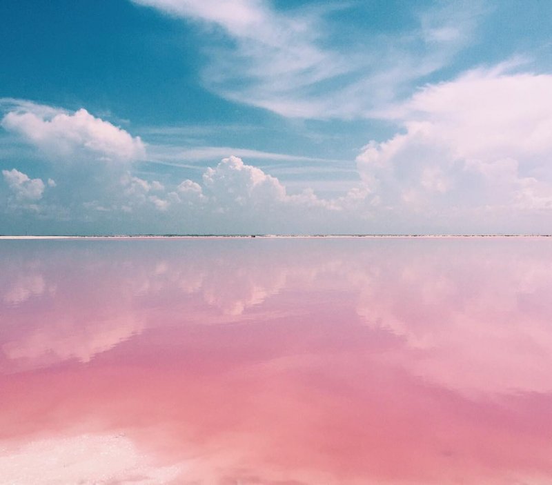 Красивое небо в розовых тонах