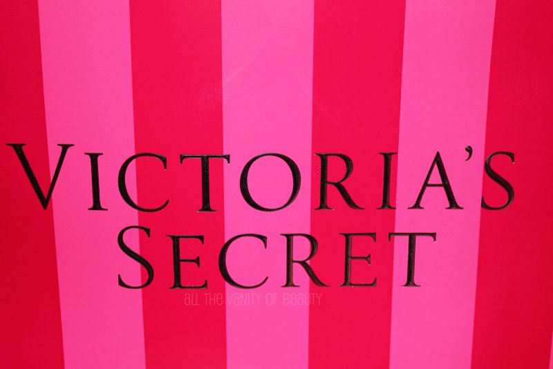 Victoria&#96;s Secret логотип