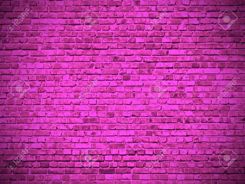 Фиолетовая стена из кирпича