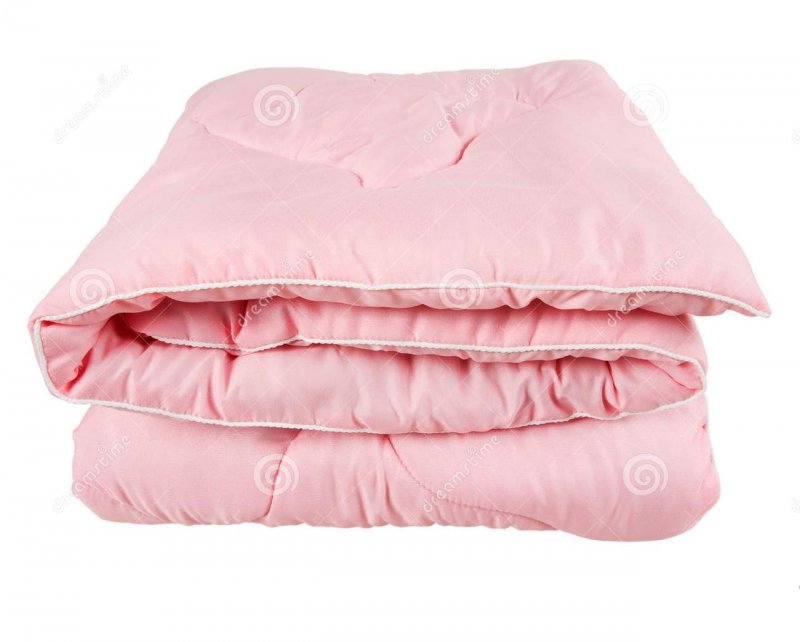 Одеяло на однотонном фоне