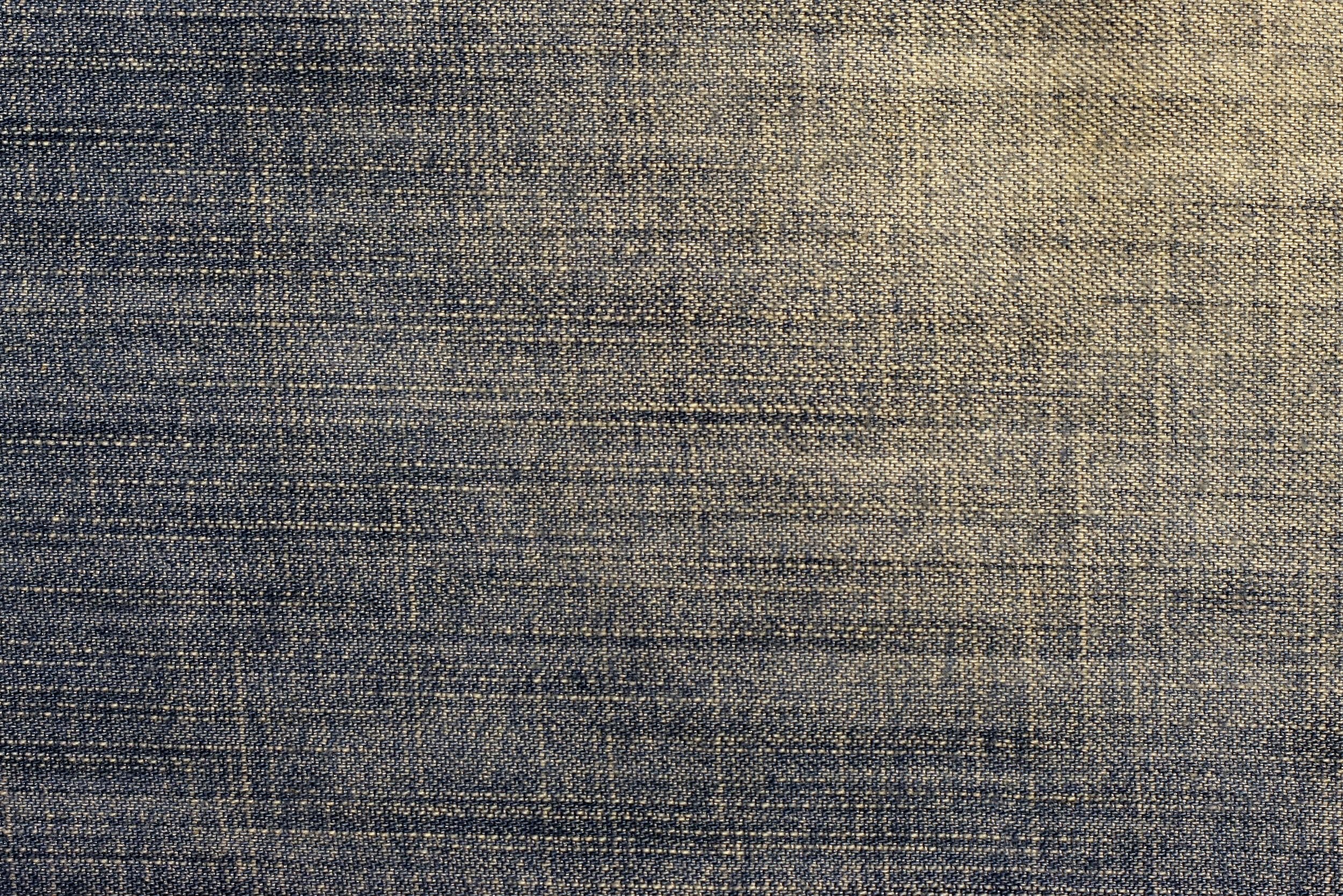 Текстура джинсов. Текстура ткани. Серая джинсовая ткань. Текстура джинсовой ткани. Потертая джинсовая ткань.