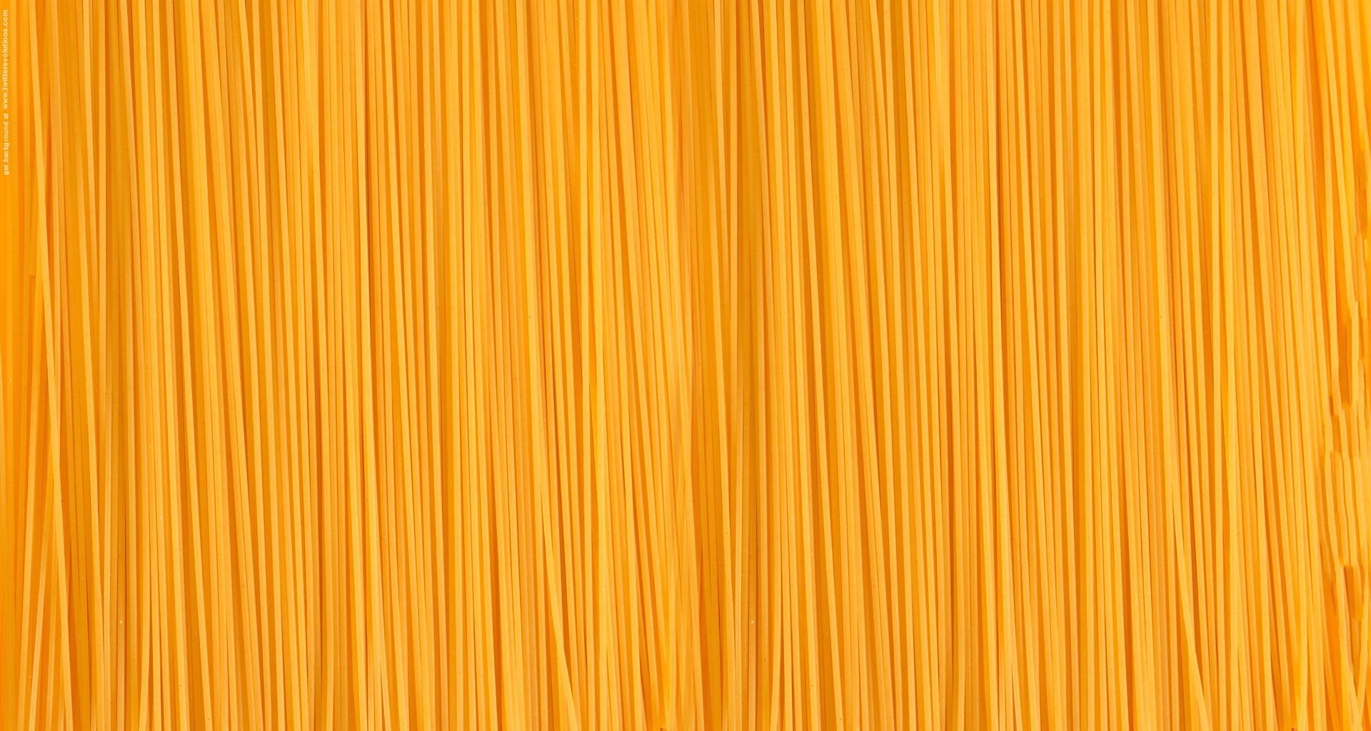 Желтый фон с оранжевыми полосками