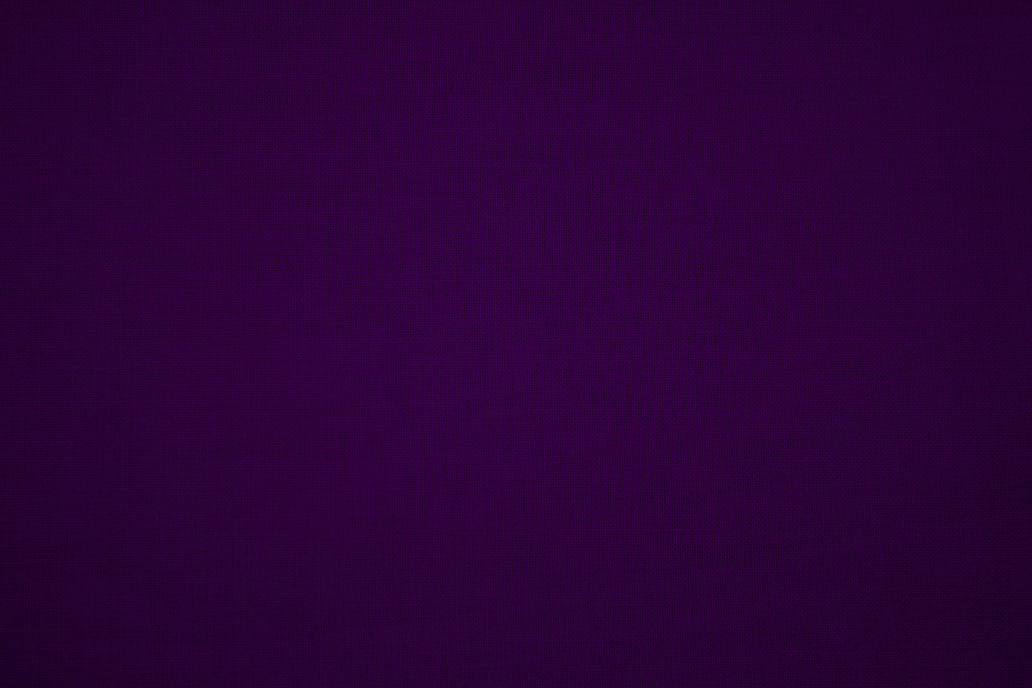 Темно фиолетовый фон