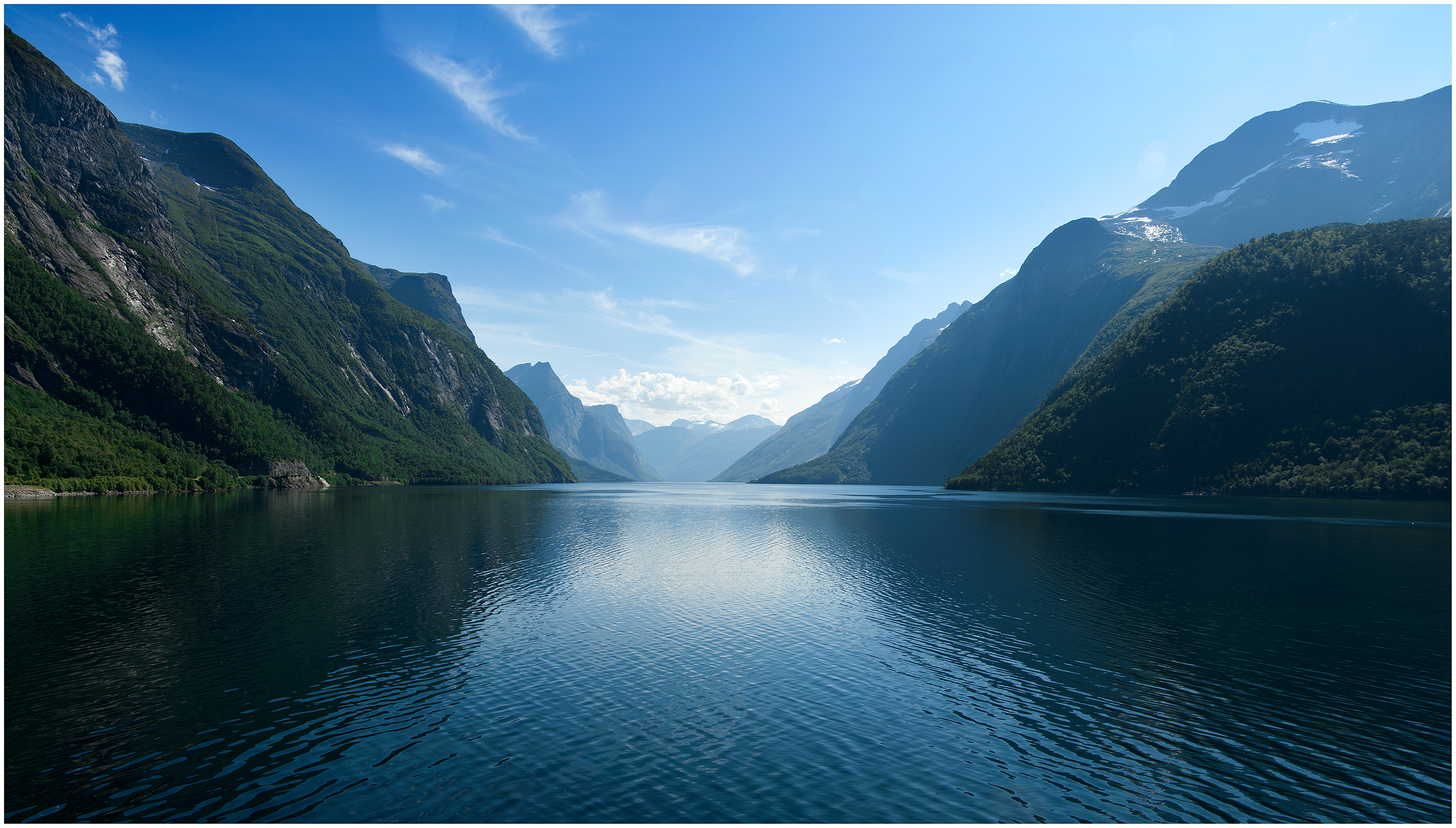 Озеро Фемунн в Норвегии
