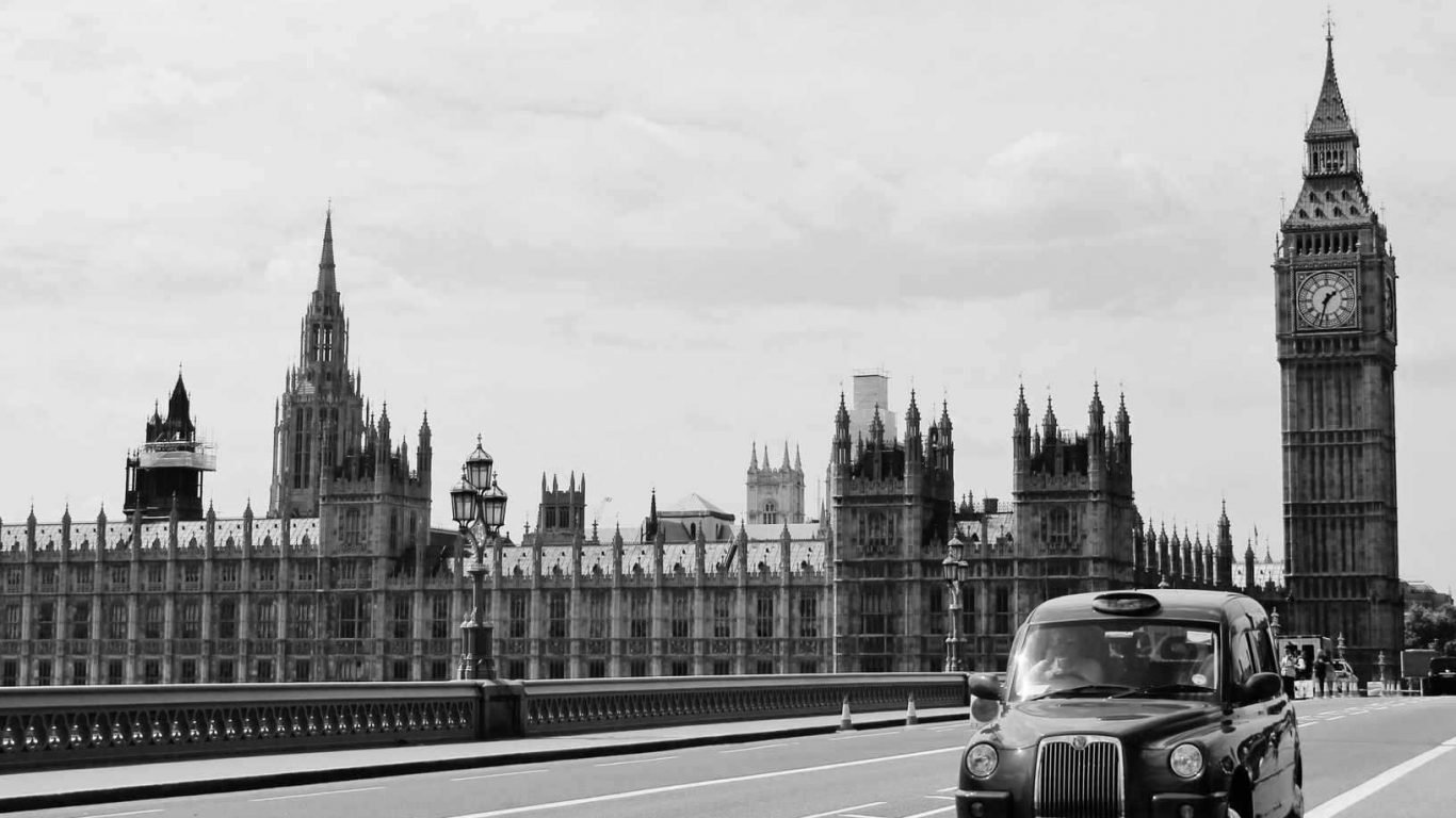 Парламент Лондона черно белый