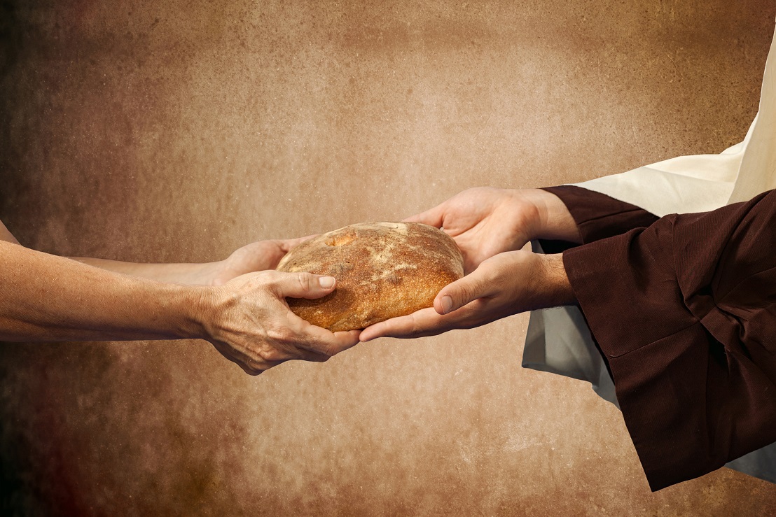 Хлеб в руках