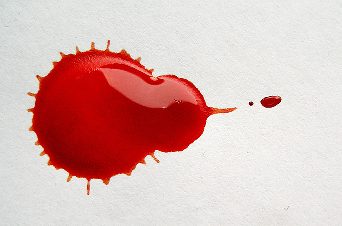 Капля крови картинка