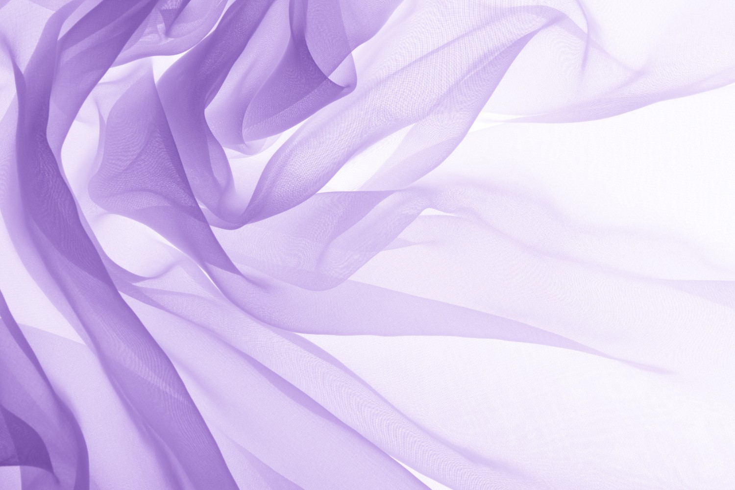 Фиолетовая ткань струящаяся