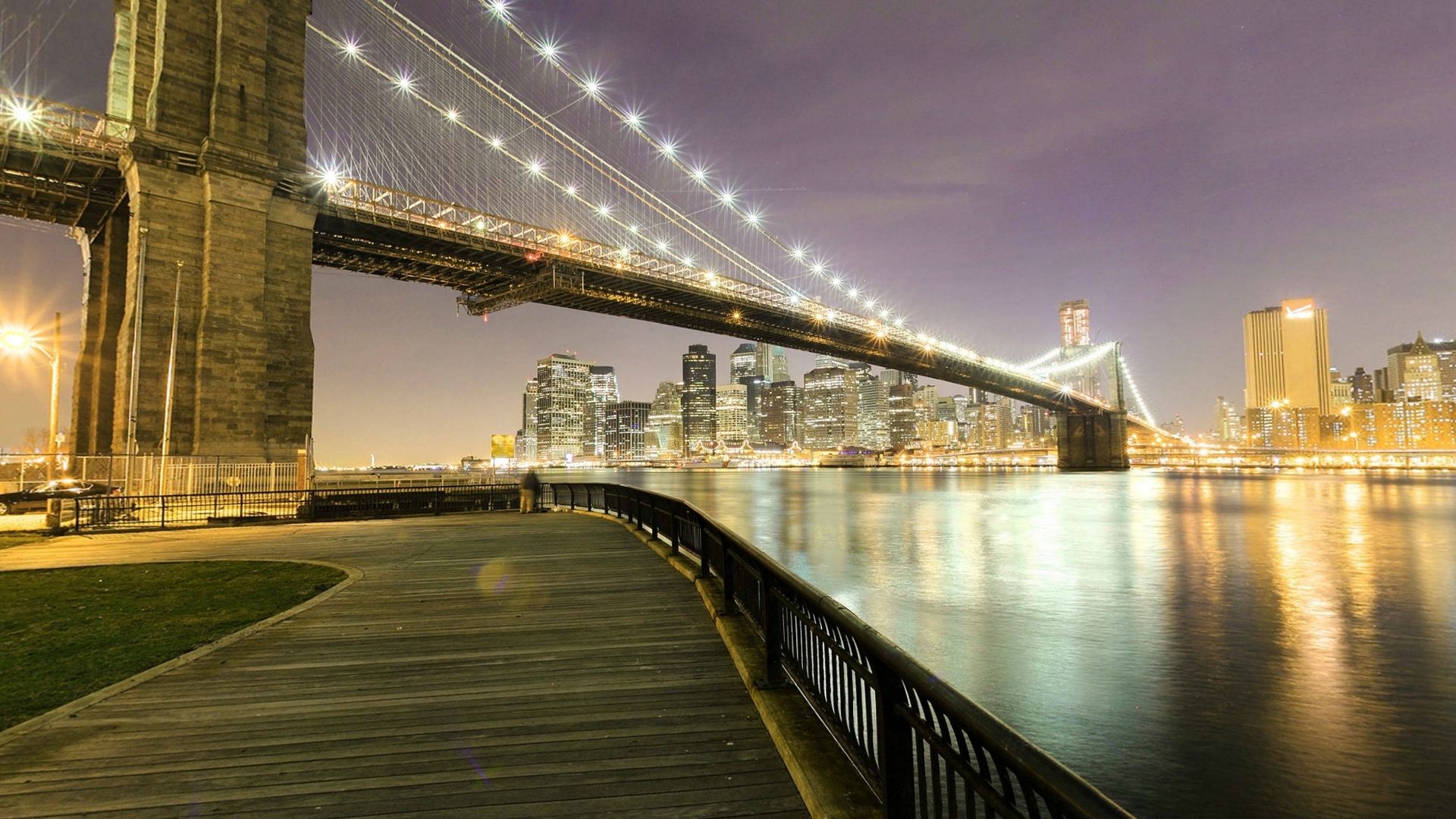 Бруклинский мост вид сбоку