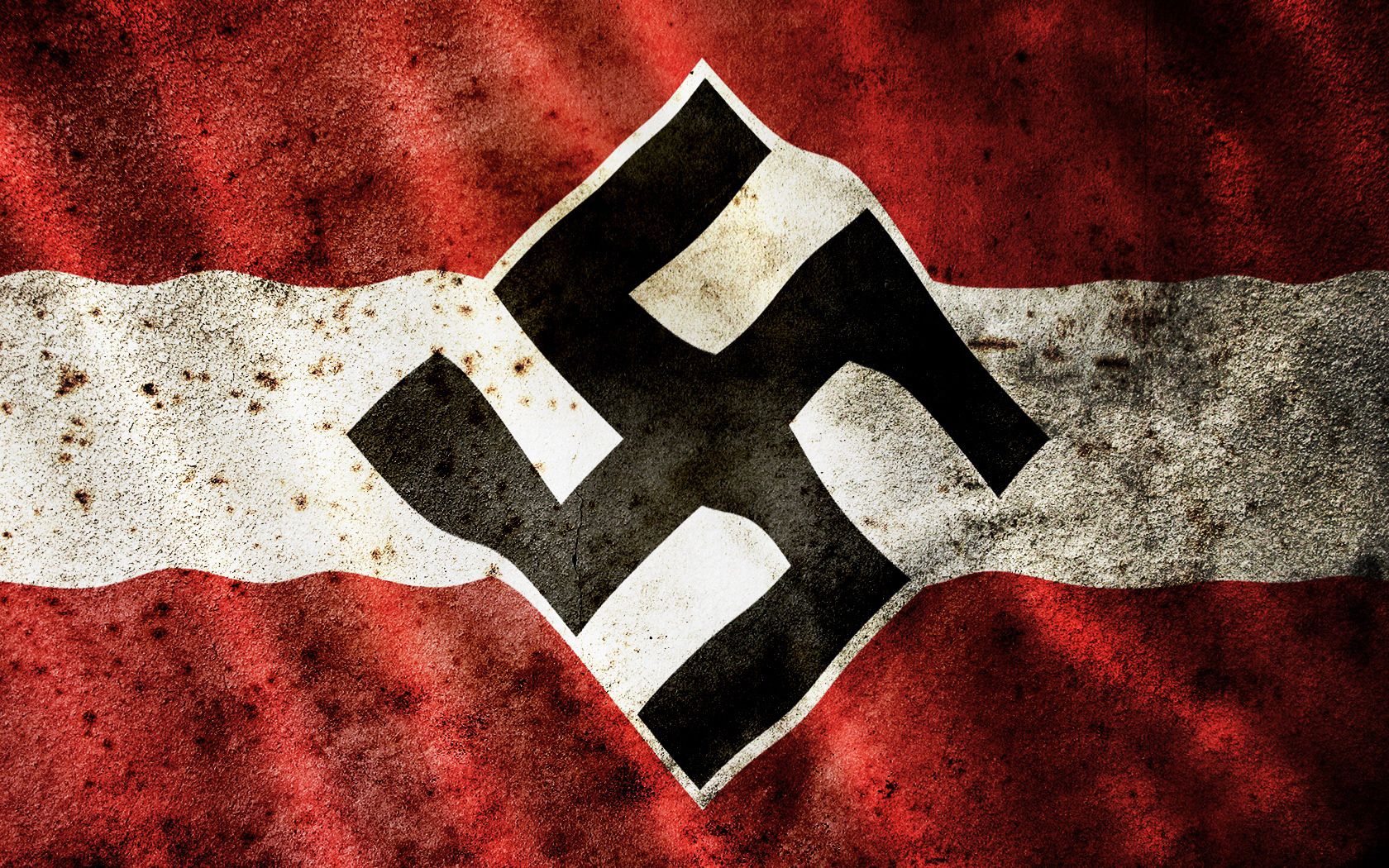 Гитлер с флагом Германии