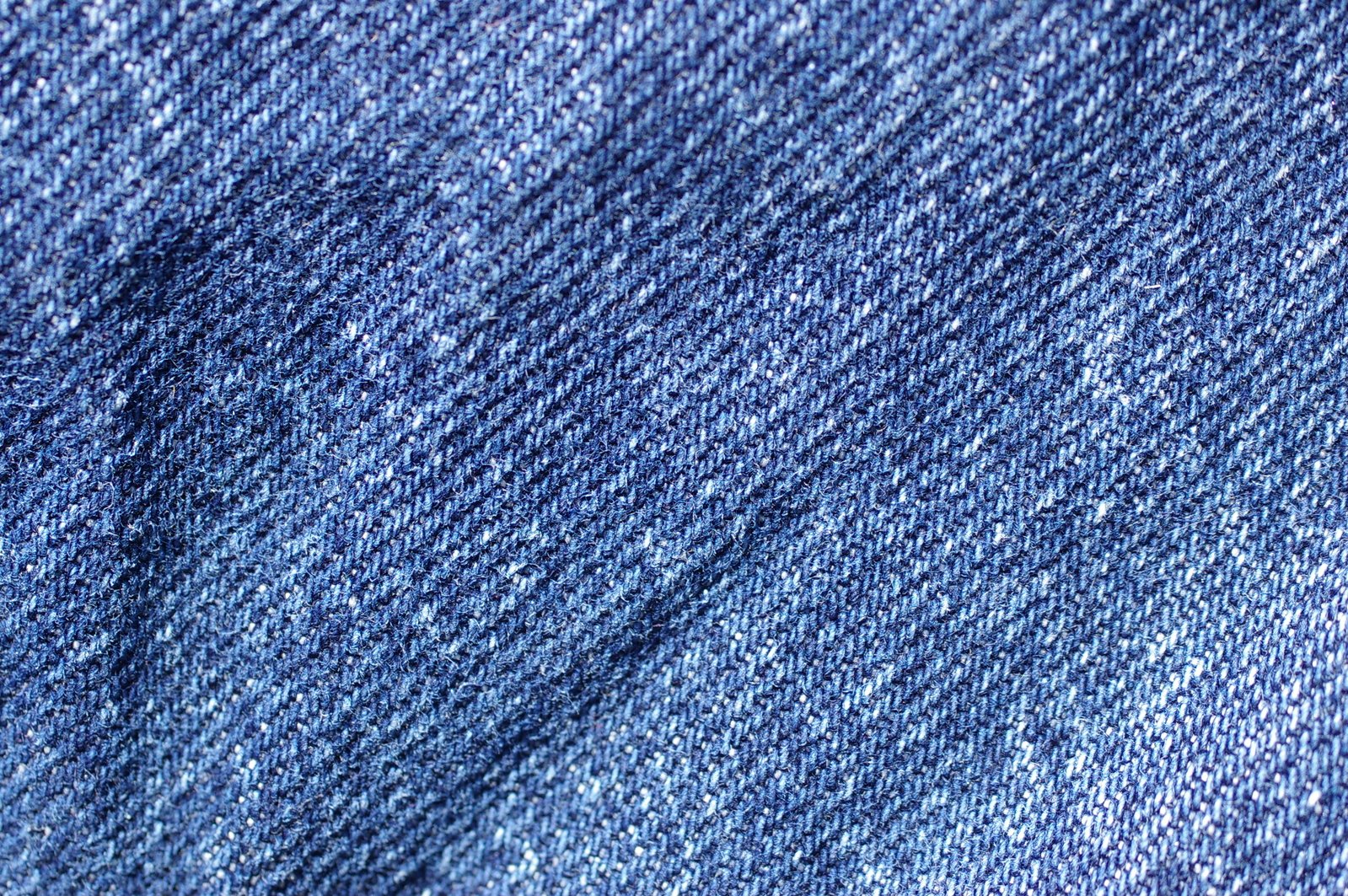 Is denim. Джинс Блю (at8756). Джинс Блю 8657. Джинсовая ткань. Текстура джинсовой ткани.