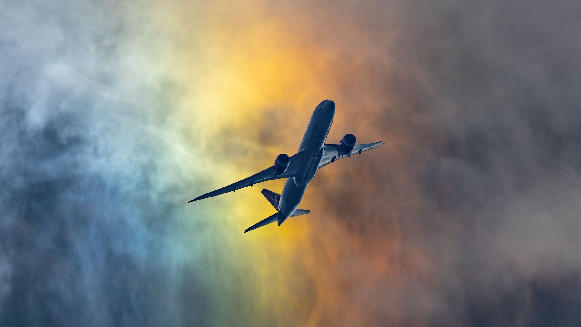 Туман в небе самолеты