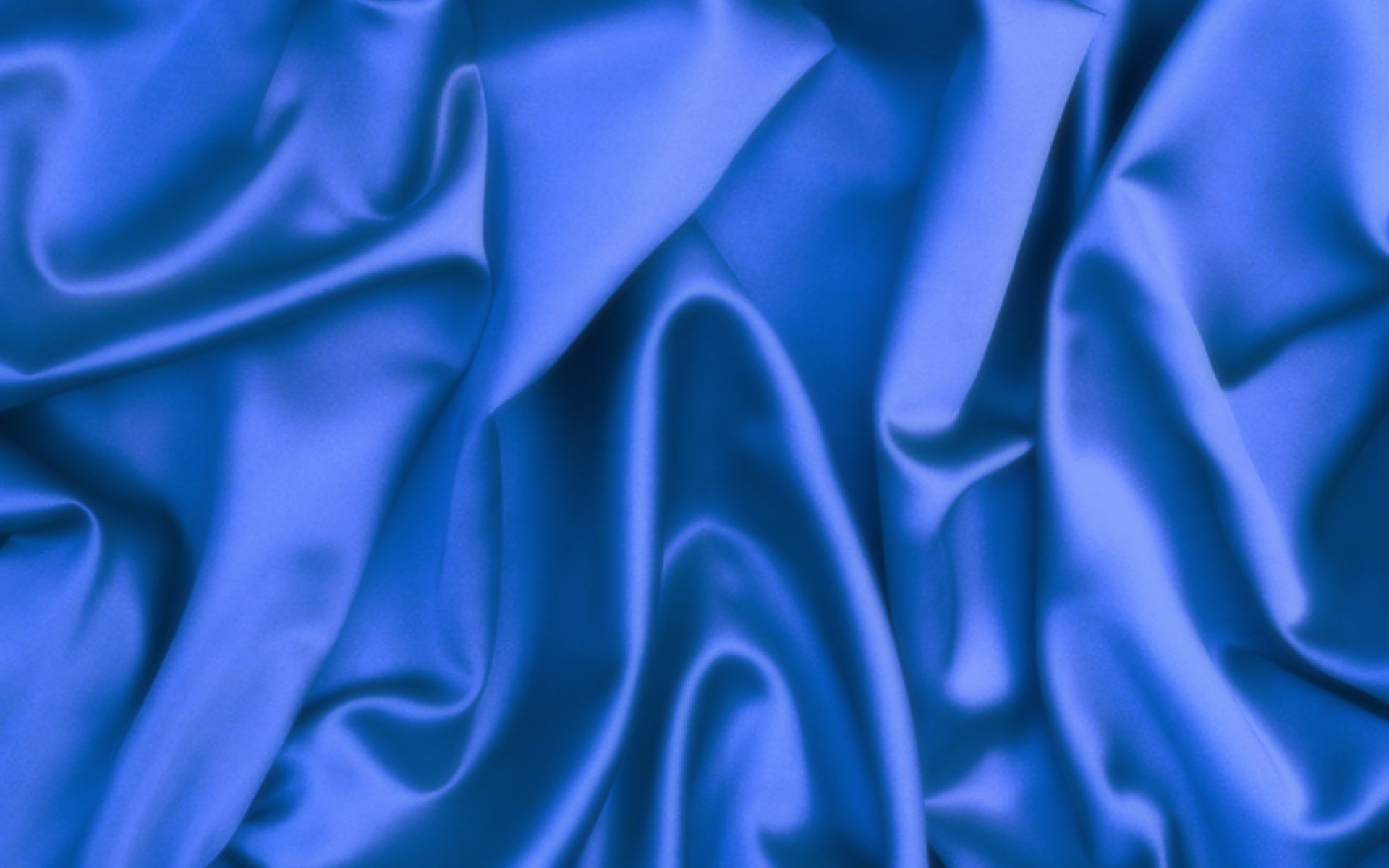 Синяя шелковая ткань