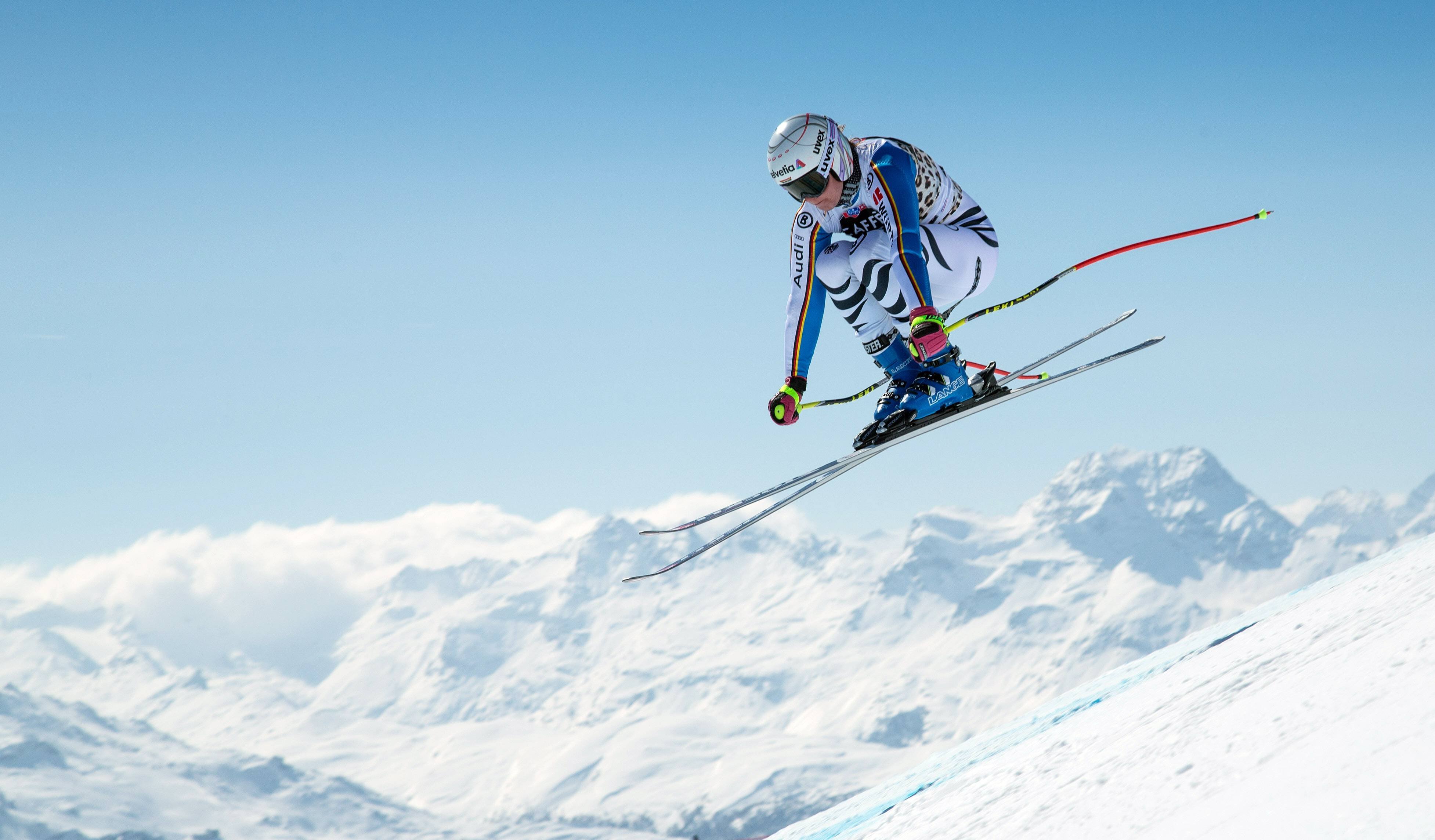 Альпийский лыжный спорт