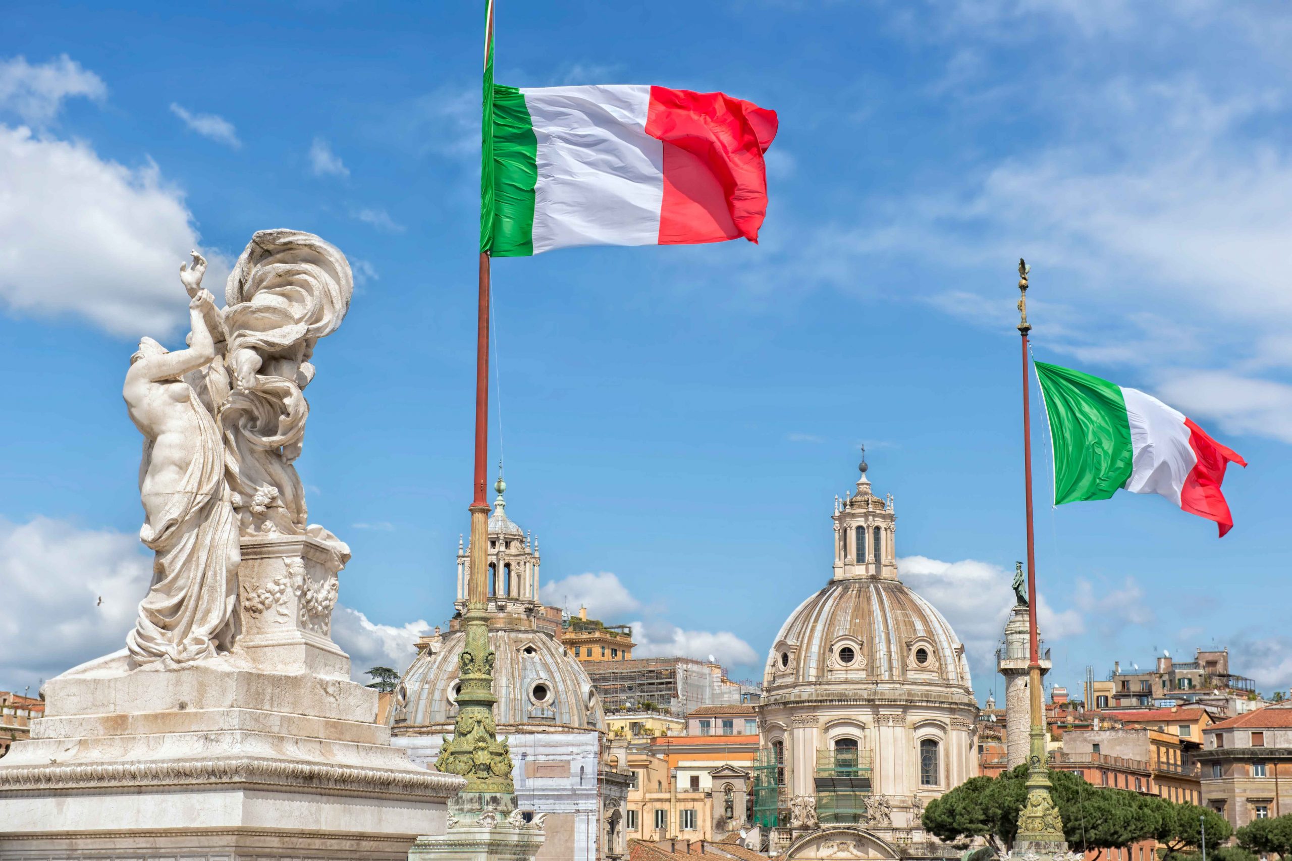 Италия Рим флаг