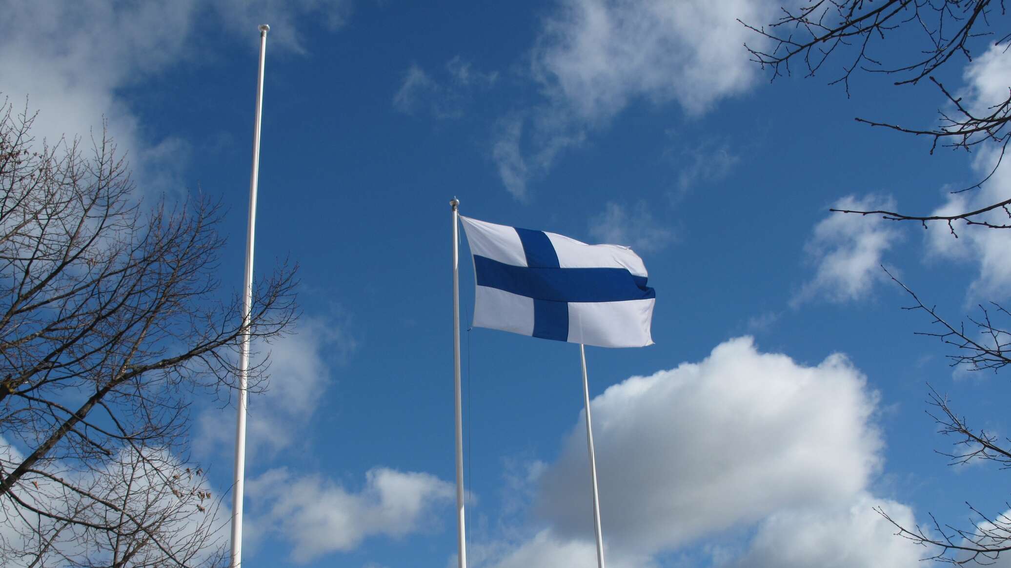Флаг Финляндии 2022